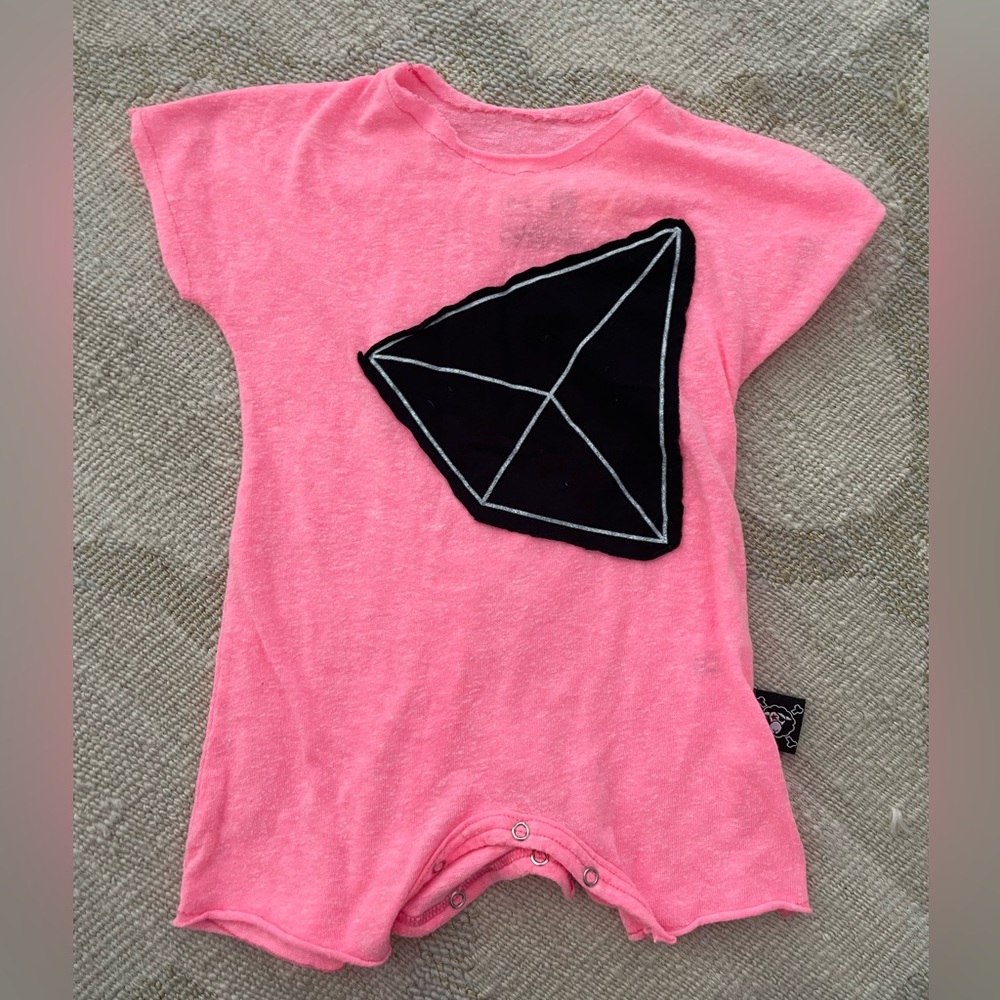 Nununu baby onesie 0-6 months